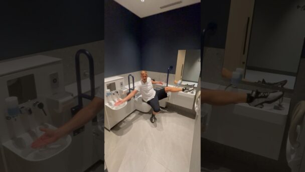 Japan Bathrooms 🇯🇵🤔🚽